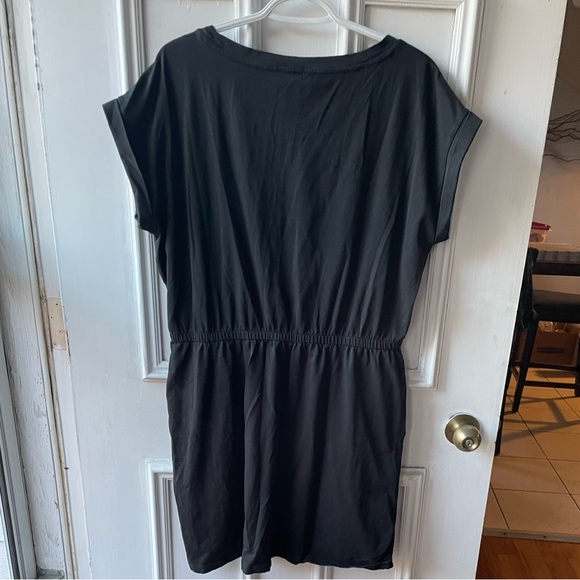 Calvin Klein Paint Splatter T-shirt Dress - With Pockets! - Picture 2 of 3